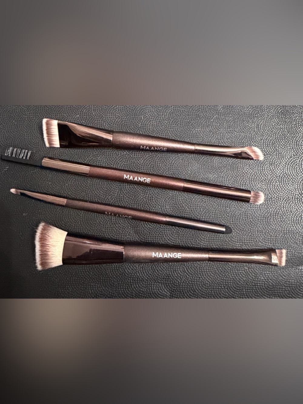 MAANGE Set 4 Pcs Makeup Brushes Double-ended Brush - NWNT